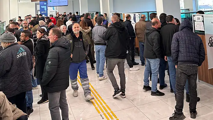 Kayseri'de işsizler bugün oraya akın etti!