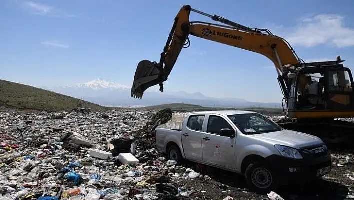 Kaçak sazan ve yayın balığı ele geçirildi