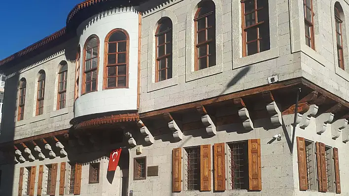 Kayseri'de 'Kadın Emeğine Saygı Sanat Sergisi' açılıyor