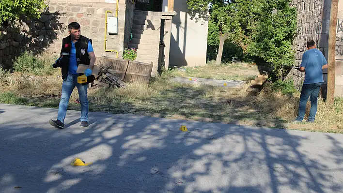 Kayseri'de kavga: Minibüsten inip saldırdılar