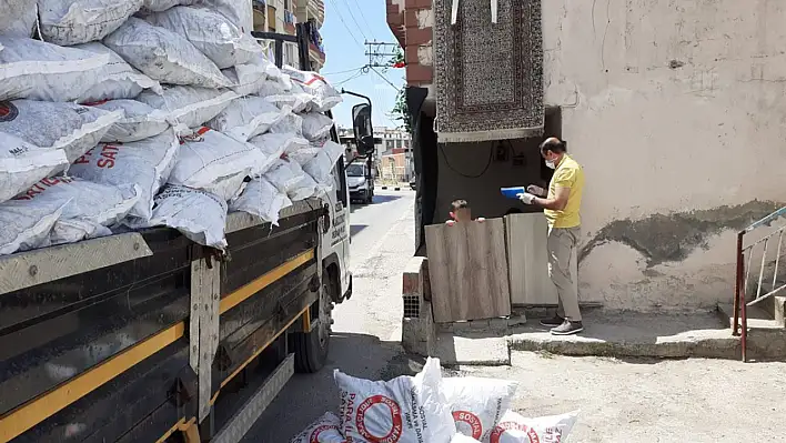 Kayseri'de kömür yakmak yasak ama 5500 ton ücretsiz kömür dağıtılacak!