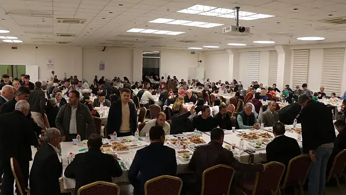 Kayseri'de mahalle iftarı