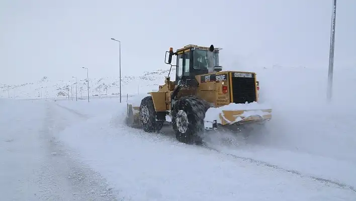 Kayseri'de 144 mahalle yolu ulaşıma açıldı