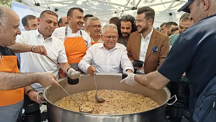 Kayseri'de 10 bin kişiye ikram edildi