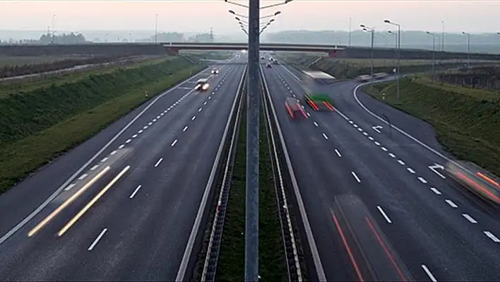 Kayseri'de neler oluyor? Bugün otoyol müjdesi veren verene