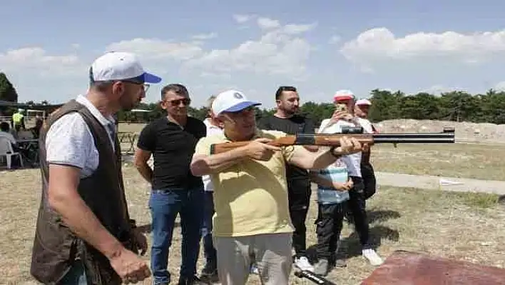 Kayseri'de o dernek genel kurula gidiyor