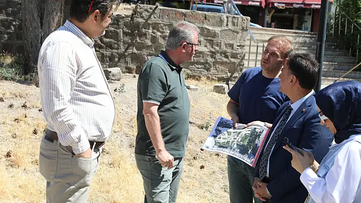 Kayseri'de o ilçenin meydanı yenileniyor