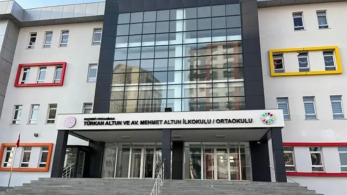 Kayseri'de okul bahçeleri yenileniyor