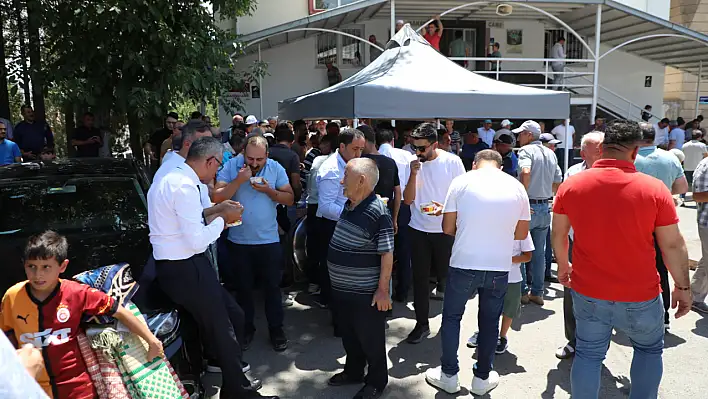 Kayseri'de onlarca esnaf bir araya geldi! İşte sebebi...