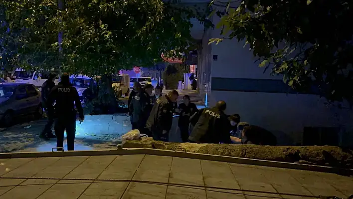 Kayseri'de otomatik tüfekle cinayet işleyen 2 katil her yerde aranıyor