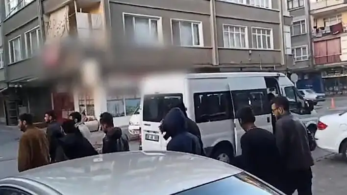 Kayseri'de kaçak göçmen operasyonu: 21 kişi...