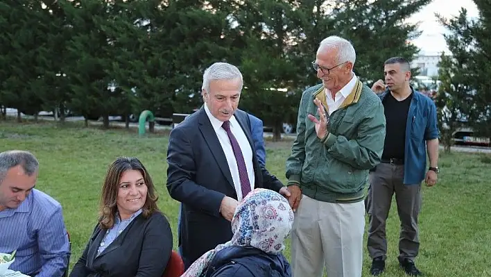 Kayseri'de yaşayan Karadenizliler iftar yemeğinde bir araya geldi