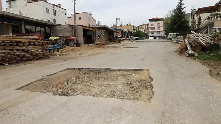 Kayseri'de yol çalışması devam ediyor