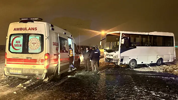 Kayseri'de yolcu otobüsü ile işçi servisi çarpıştı: 17 kişi…