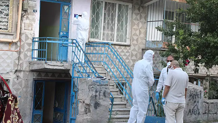Koku tüm binayı sardı! Kayseri'de bir kişi ölü bulundu