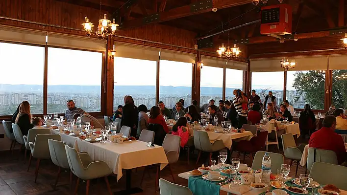 Kayseri'deki Belediye tesislerinde iftar menüler ne kadar oldu? İşte detaylar