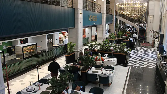 Kayseri'deki bu mekanda 5 çeşit yemek 175 TL!