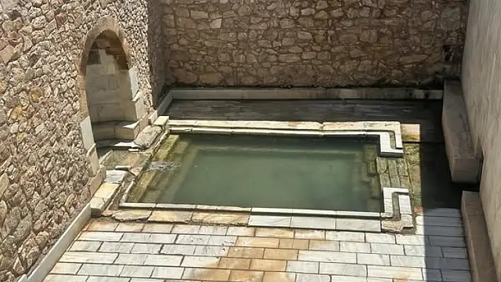 Kayseri'deki 'kral havuzu' yazın yoğun ilgi görüyor! Başkan vatandaşları görmeye davet etti