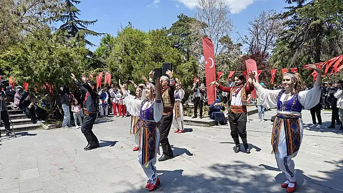 Kayseri'den renkli görüntüler... Hıdırellez böyle kutlandı