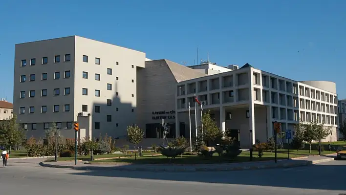 Kayseri Elektrik Şirketi duyurdu: Satılıyor!