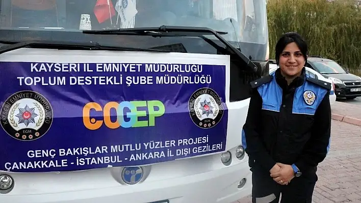 Kayseri Emniyeti çocukların yüzünü güldürmeye devam ediyor
