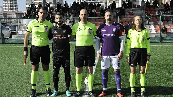 Kayseri Esen Metal SK liderliği garantiledi