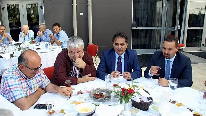 'Basının desteklenmesi lazım'