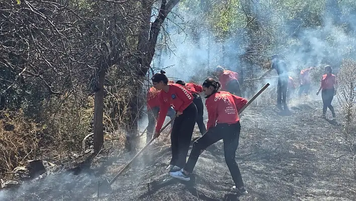Kayseri itfaiyesi komşu şehirde