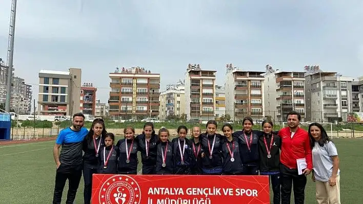 Kayseri Kadın FK son 8 takım arasında