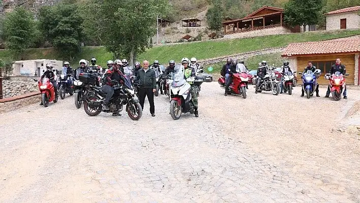 Kayseri Motosiklet Kulübü Yahyalı'ya gezi düzenledi