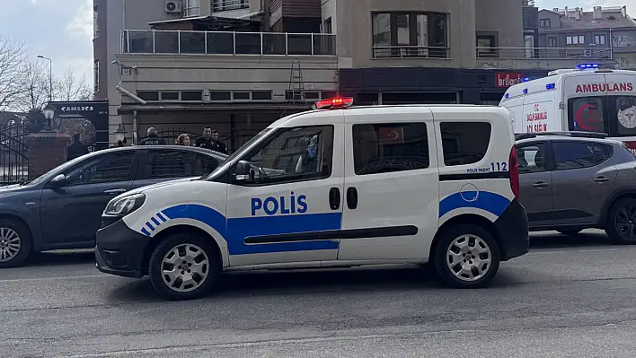 Kayseri'nin o mahallesinde kavga çıktı: 2 kişi...