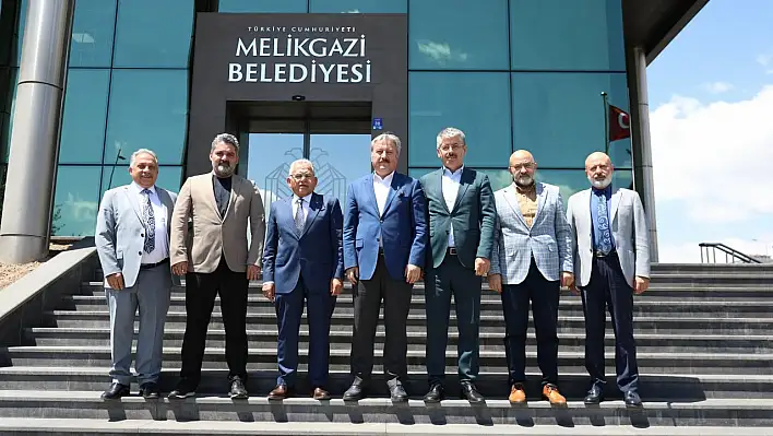 Kayseri'nin siyaset dünyası Melikgazi'de bir araya geldi