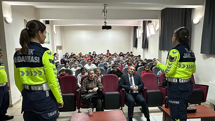 Kayseri'nin yeni 'trafik dedektifleri' yetişiyor