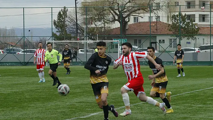 Kayseri Ömürspor namağlup yoluna devam ediyor