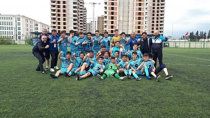 Kayseri OSB Atletikspor U15 takımı Gaziantep Grubuna düştü