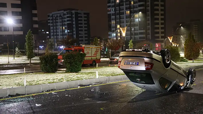 Kayseri plakalı araç Nevşehir'de takla attı! Sürücü olay yerine yarım saat sonra geldi