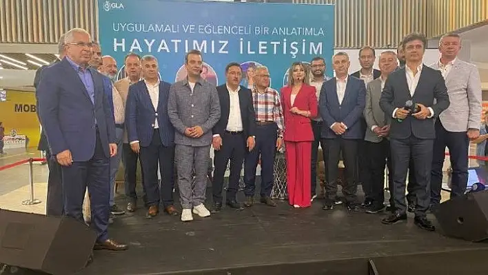 Vali Gökmen Çiçek Gesi Bağları'nı söyledi