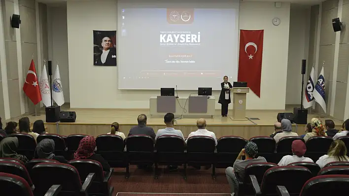 Kayseri Şehir Hastanesi'nde eğitimler devam ediyor