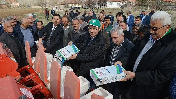 Kayseri Şeker'in Gemerek Pancar Ekim Töreni Şölen Havasında Geçti