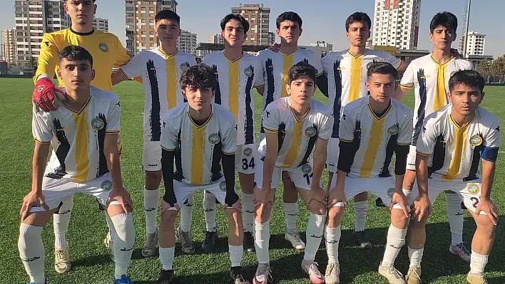 Kayseri Süper U-18 Ligi'nde lider değişti