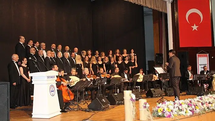 Kayseri Tabip Odası korosundan muhteşem konser