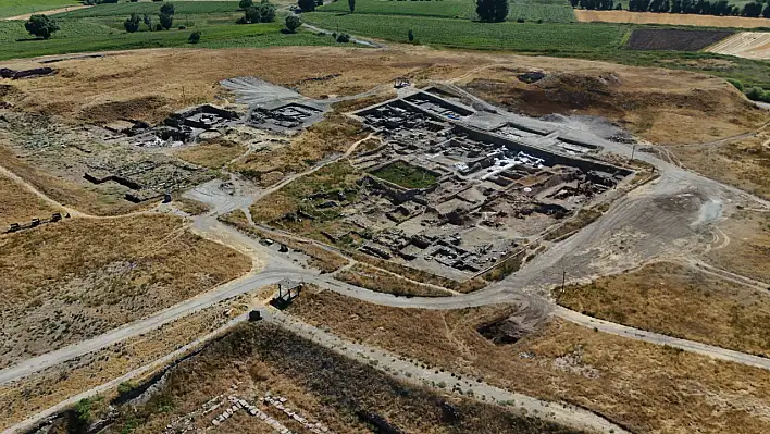 Kayseri tarihe ışık tutuyor! Kültepe'de bakın bu kez ne bulundu?