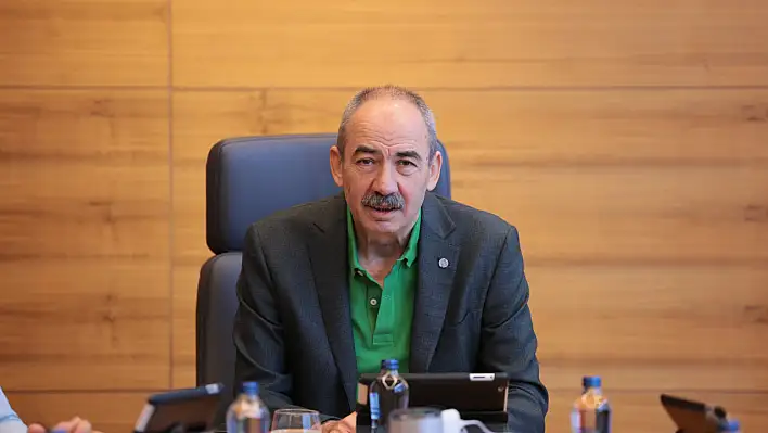 Kayseri Ticaret Odası Başkanı Gülsoy'dan vatandaşlara okul alışverişi çağrısı