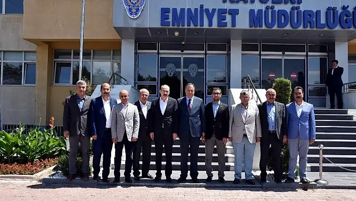 Kayseri Ticaret Odası Yönetiminden İl Emniyet Müdürlüğü'ne Ziyaret
