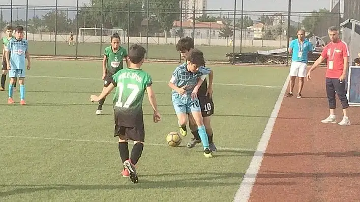 Kayseri U-13 Futbol Liginde finalistler belli oldu