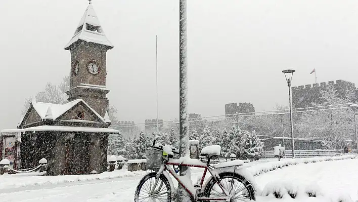 Kayseri uyarısı: Soğuk ve yağışlı hava geliyor