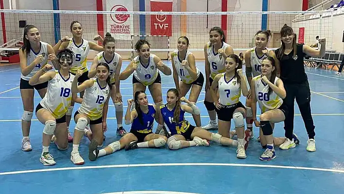 Kayseri Voleybol Kulübü Gaziantep'te kazandı