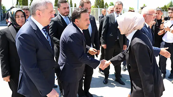 Kayseri'ye Bakan geldi