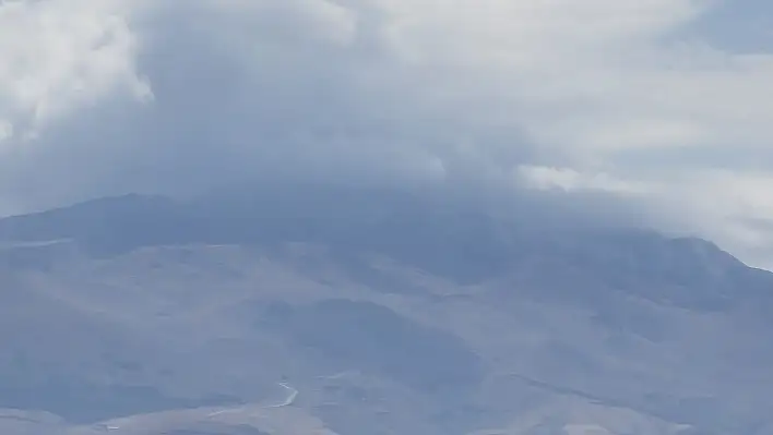 Kayseri'ye ilk kar yağdı!