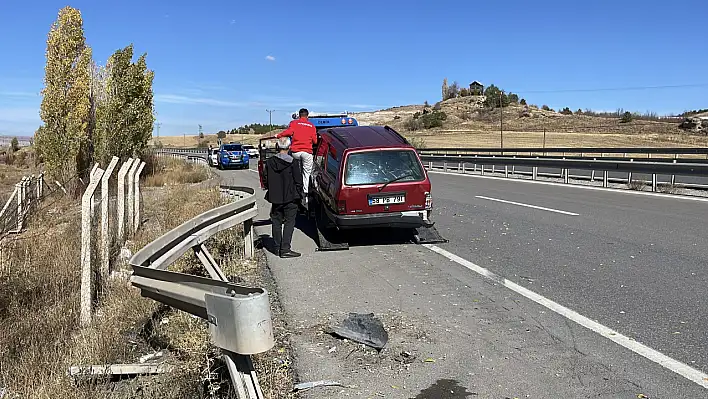 Kayseri yolunda kaza! 1'i ağır 2 yaralı